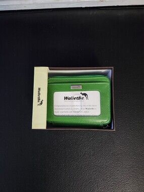 WalletBe Carry Wallet With Strap (Color: Green)